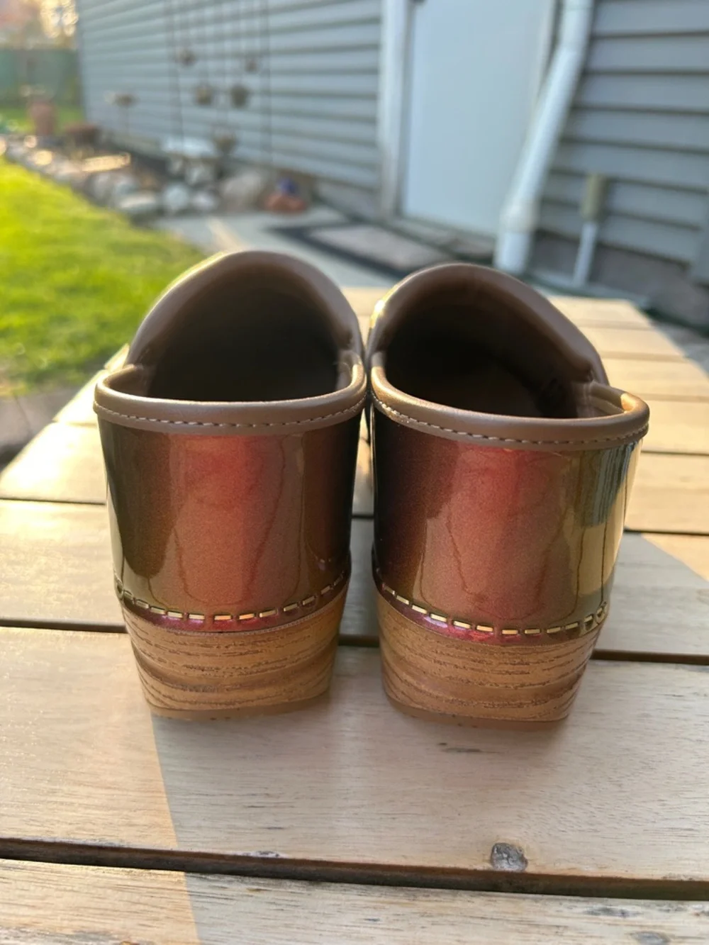 DANSKO Professional Passion Colorshift Patent clogs - Picture 4 of 10